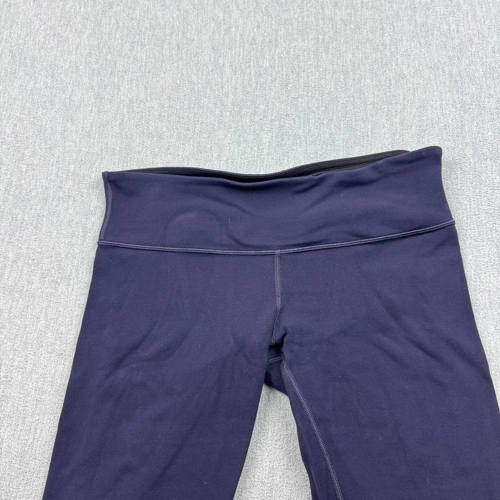 Lululemon Womens Leggings 10 Purple Black Wunder Under Cropped‎ 23